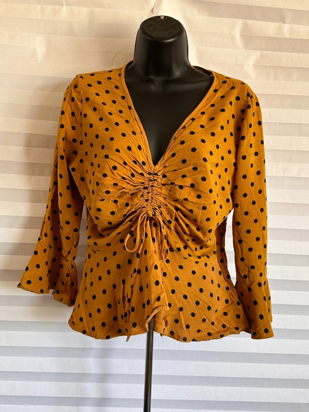Active USA Women’s Brown Black Polka Dot Blouse Top Size Large